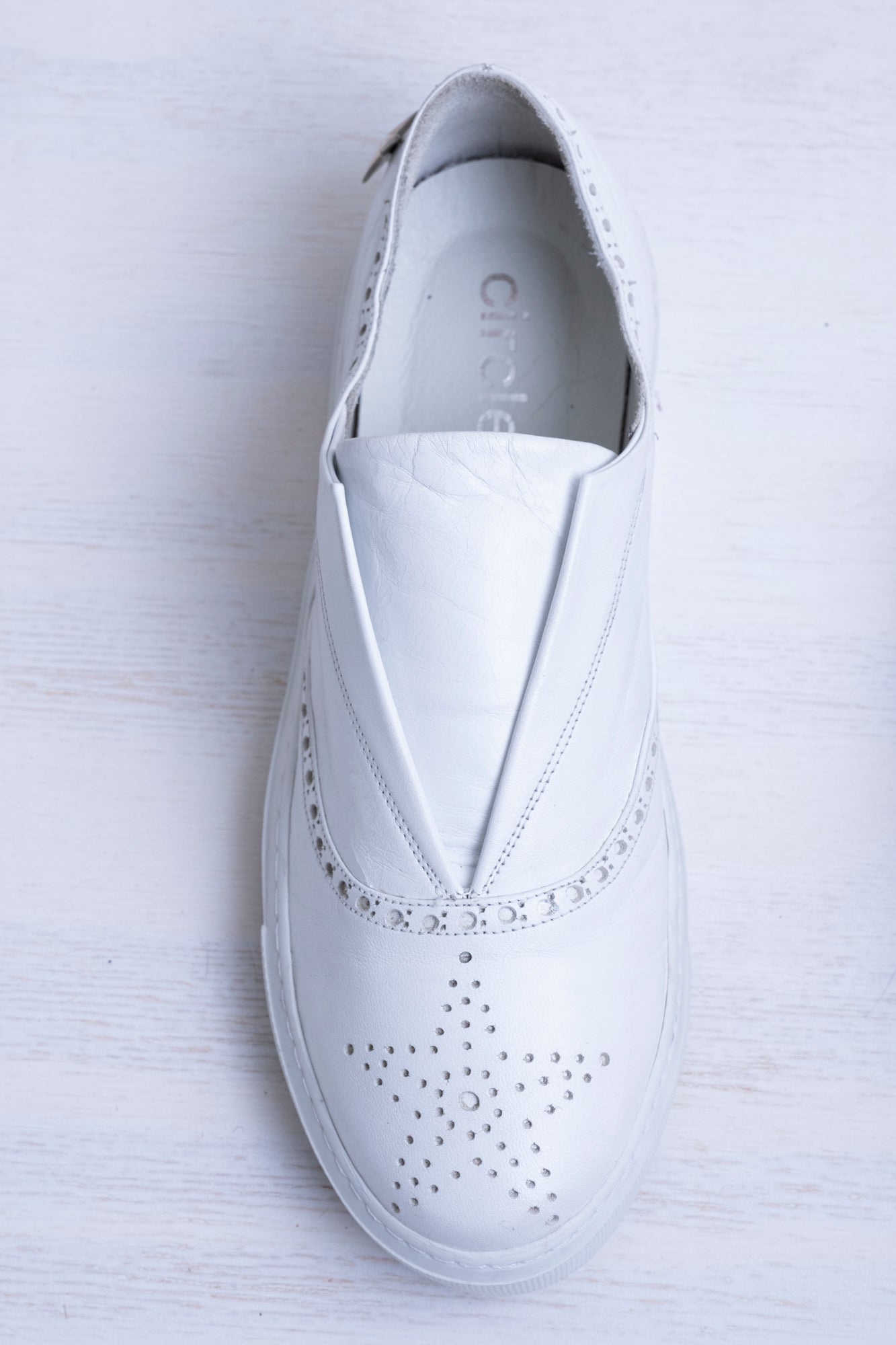 ホワイトスターメダリオン