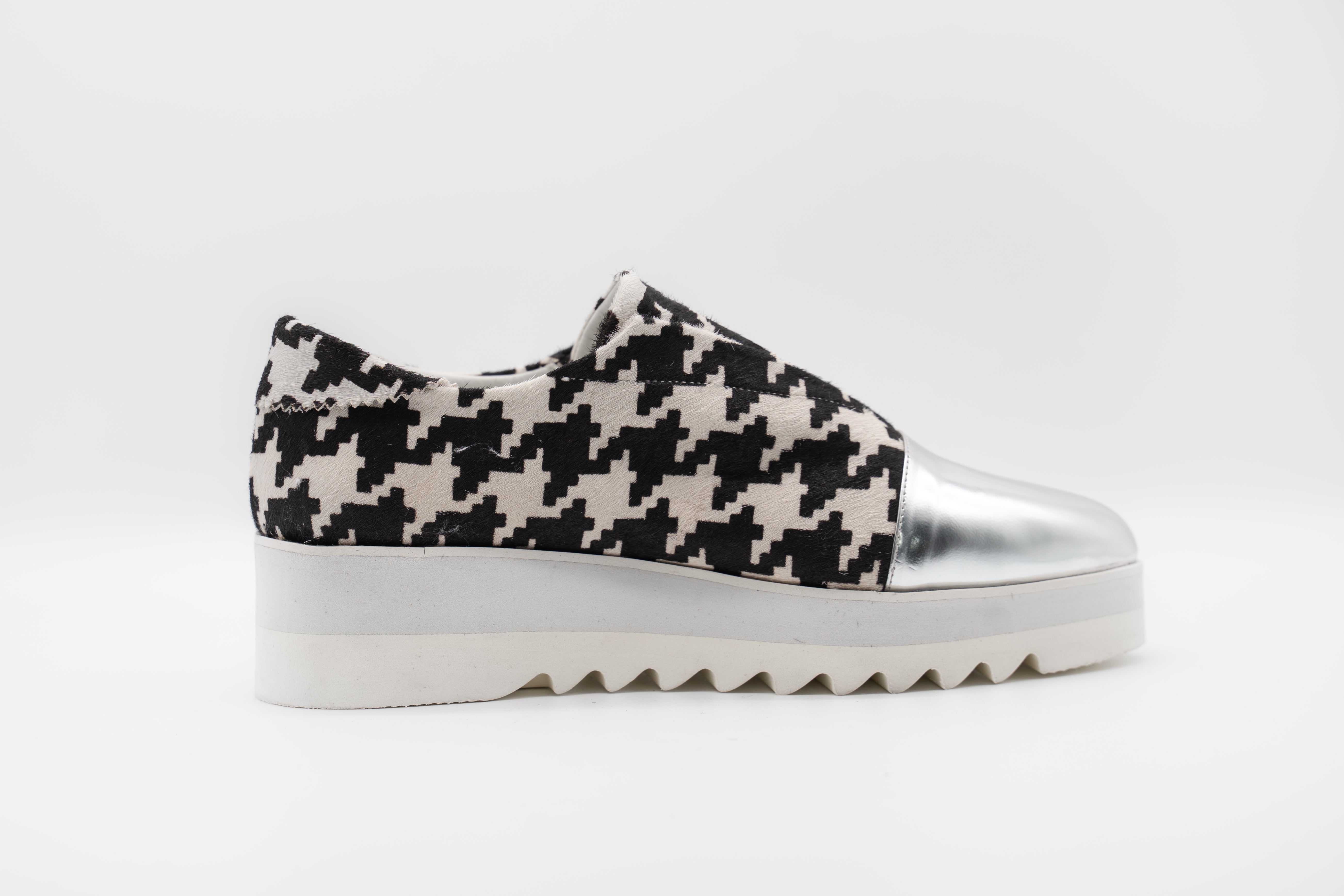 Houndstooth ✖️ Silver – Circle3