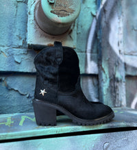 Black Cowgirl Western Boot