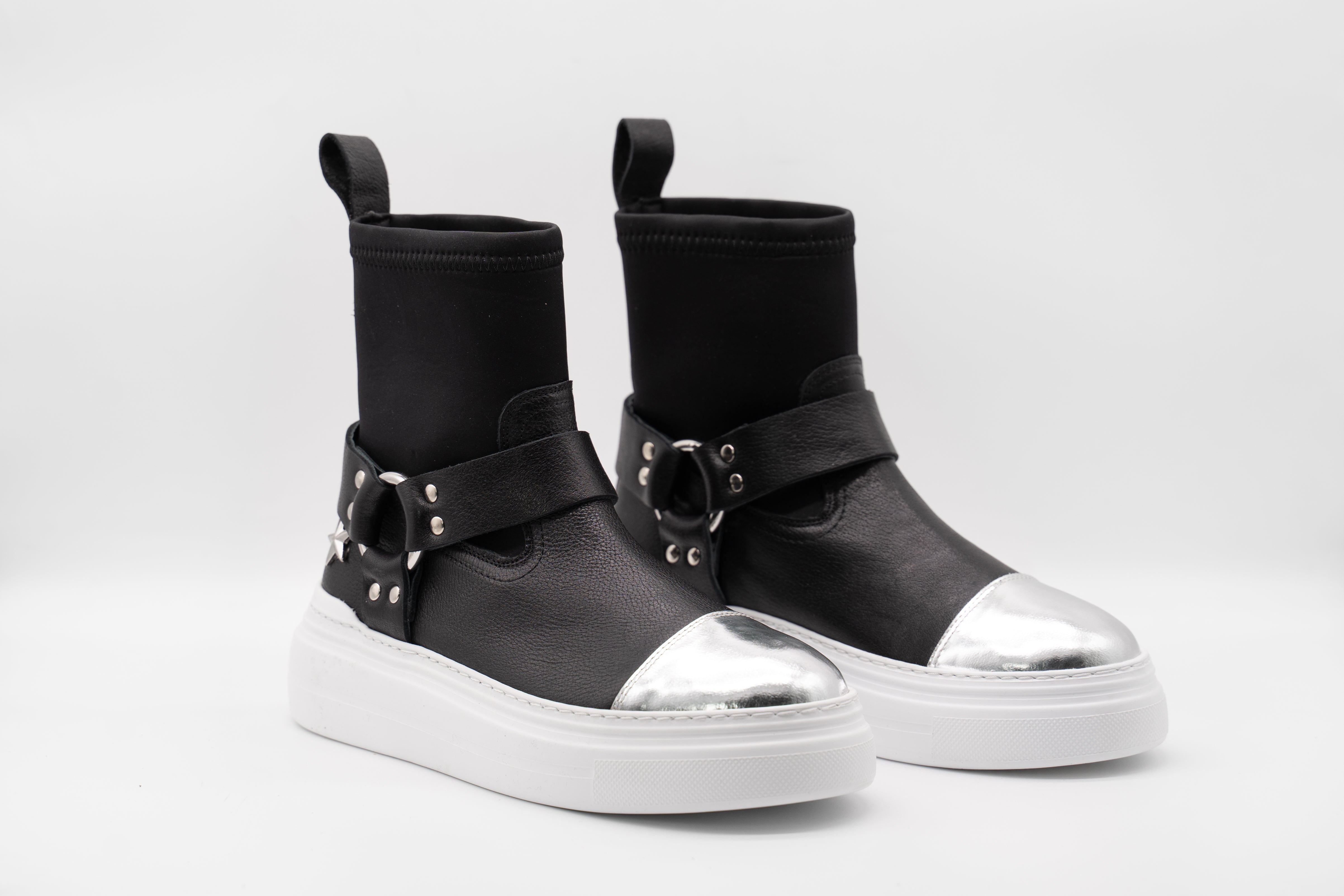 ハーネスストレッチブーツ