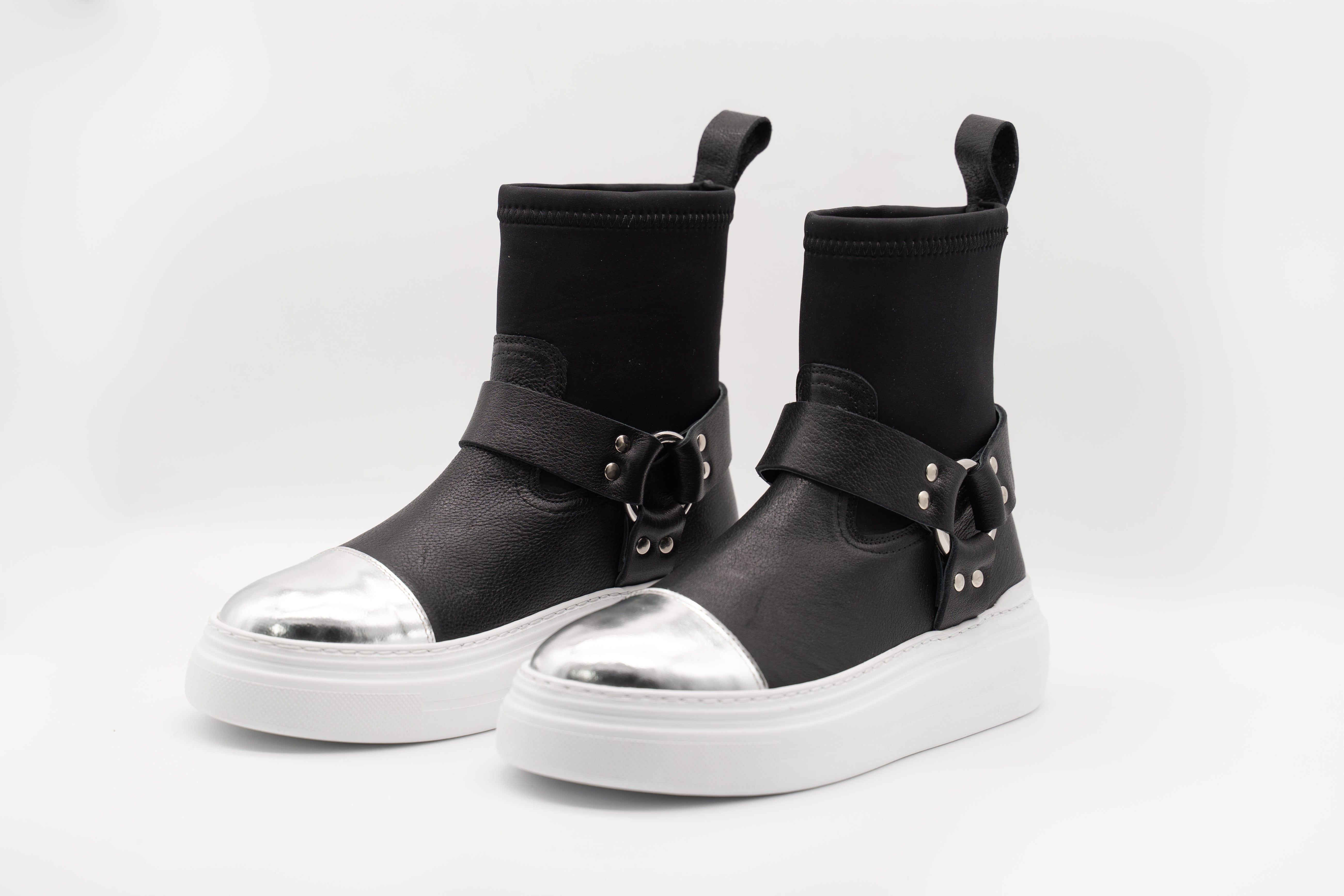 ハーネスストレッチブーツ