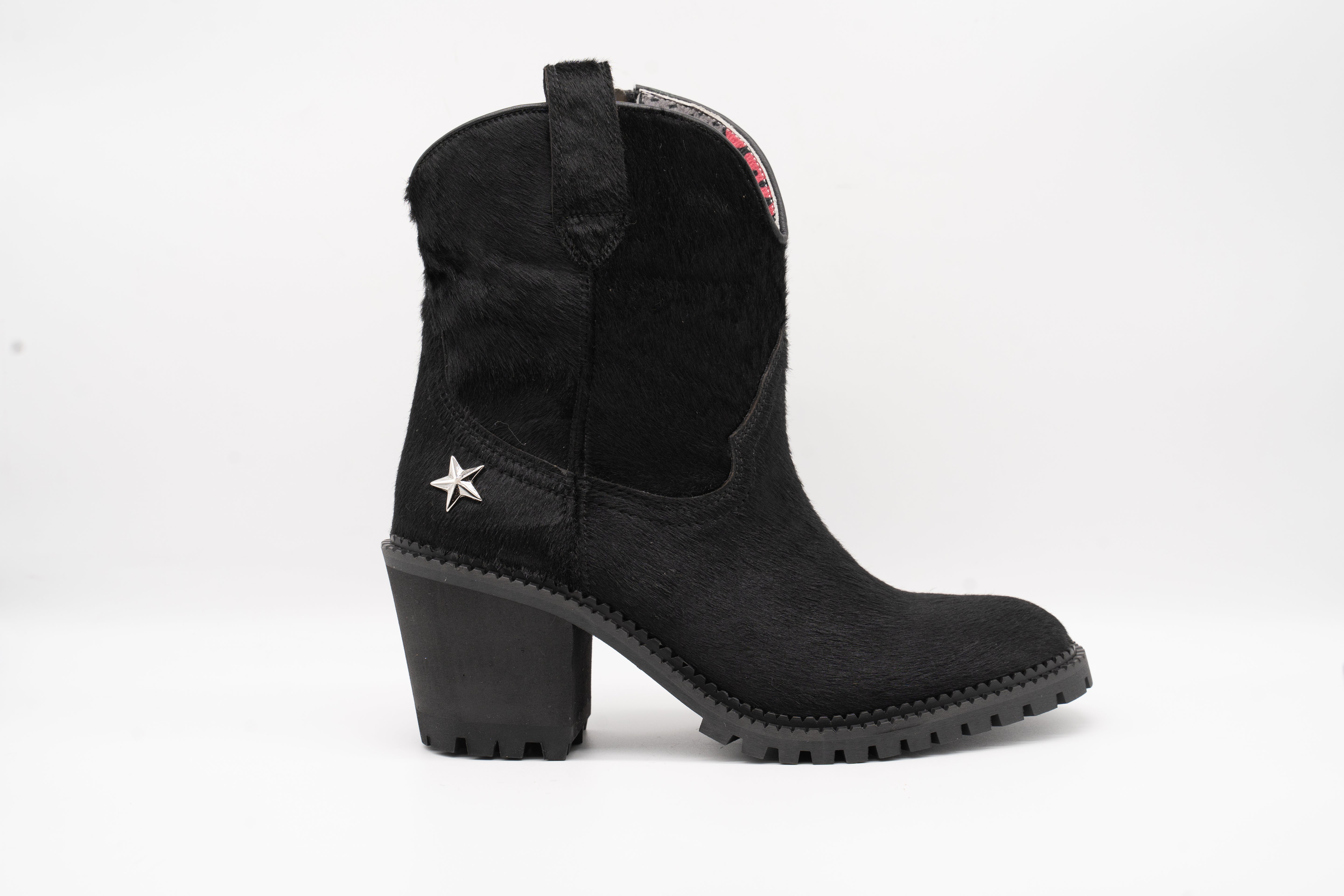 Black Cowgirl Western Boot