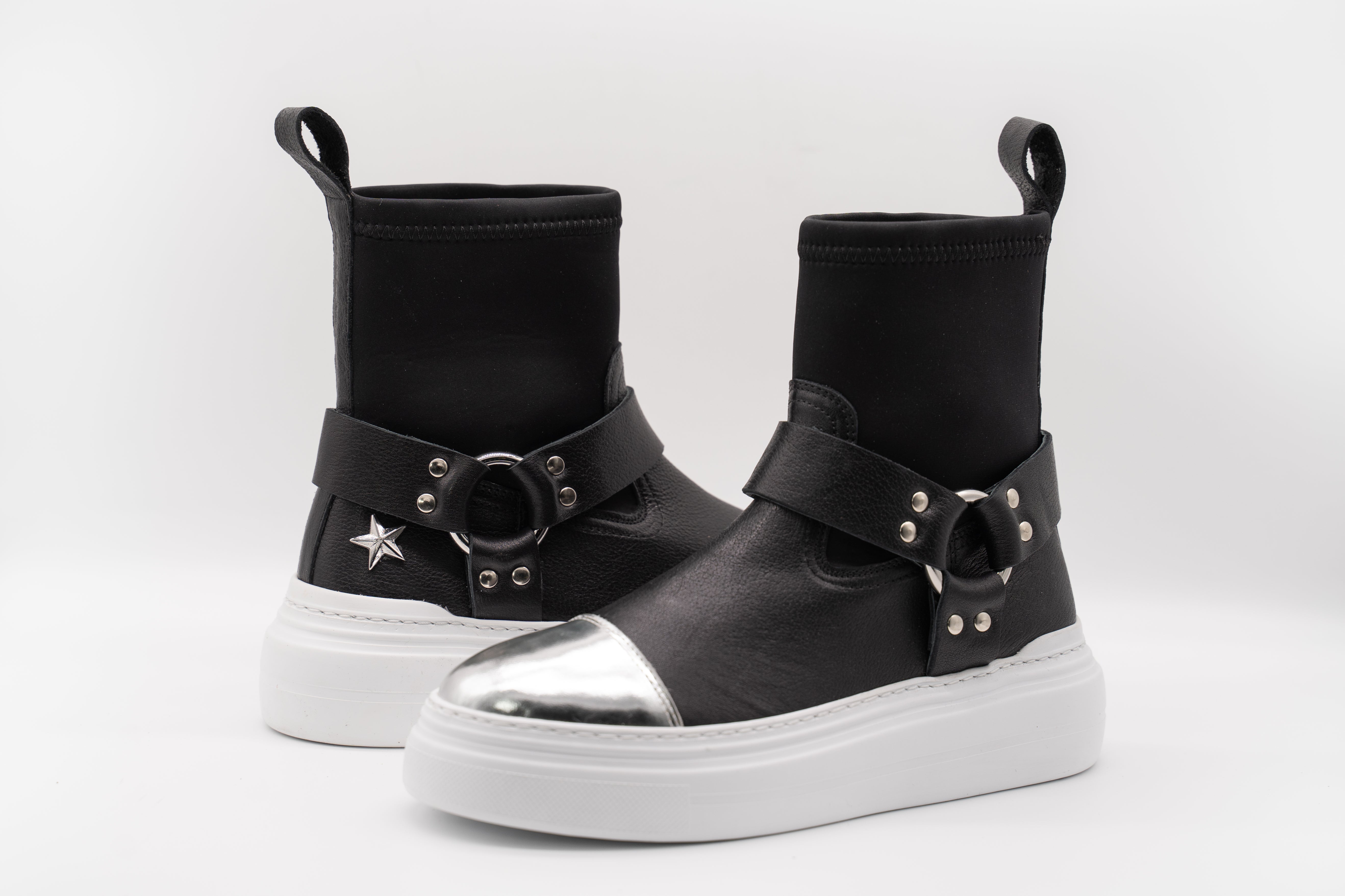 ハーネスストレッチブーツ